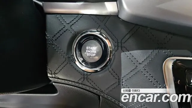 KG_Mobility_Ssangyong Rexton All Rexton Дизель 2.2 2WD — Фото автомобиля 24