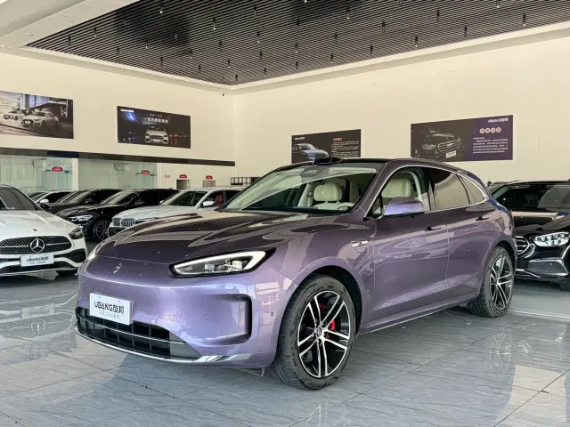 Aito M5 — Фото автомобиля 2