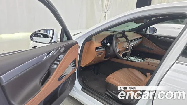 Genesis G80 Бензин 2.5 турбо AWD — Фото автомобиля 10