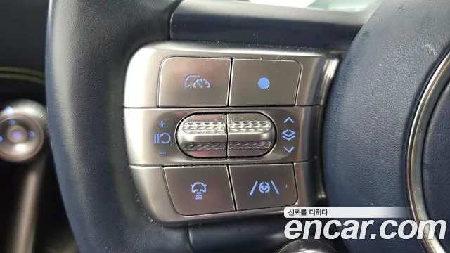 Genesis GV60 — Фото автомобиля 23