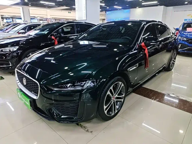 Фотография автомобиля — Jaguar XEL