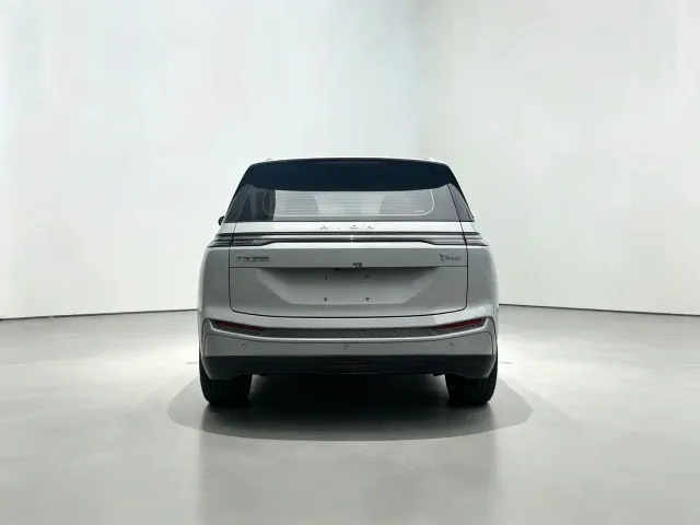GAC Aion Y — Фото автомобиля 8