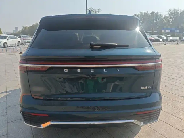 Geely Xingyue L — Фото автомобиля 5