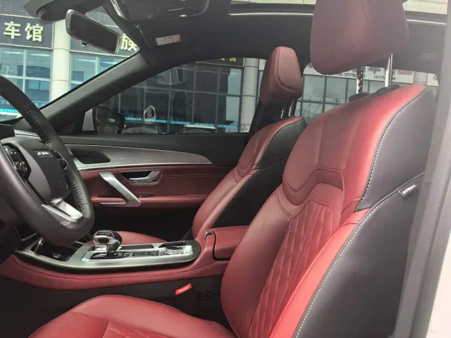 Jetour X70 Plus — Фото автомобиля 3