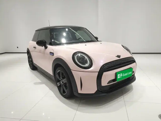 MINI Hatch — Фото автомобиля 21
