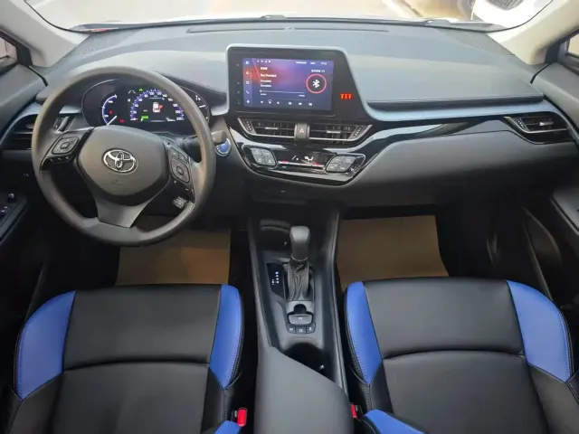 Toyota Toyota IZOA 2022 Hybrid 2.0L Yixing Edition — Фото автомобиля 9