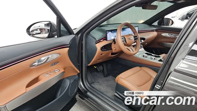 Genesis GV70 2.5T Бензин AWD — Фото автомобиля 10