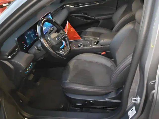Ford Mondeo — Фото автомобиля 9