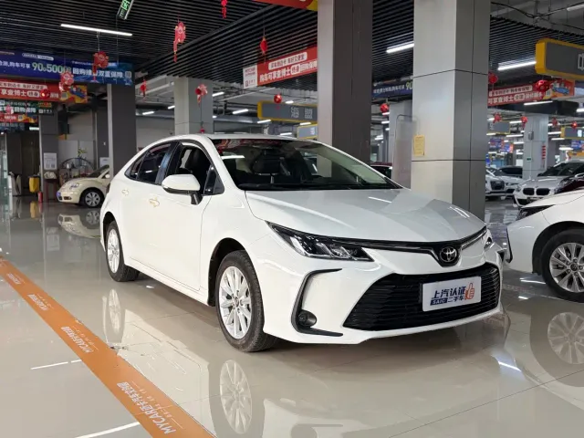 Toyota Corolla — Фото автомобиля 3