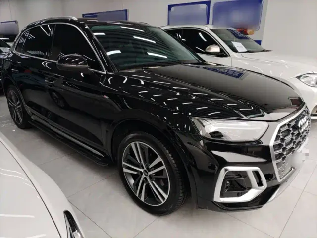 Audi Q5L — Фото автомобиля 21