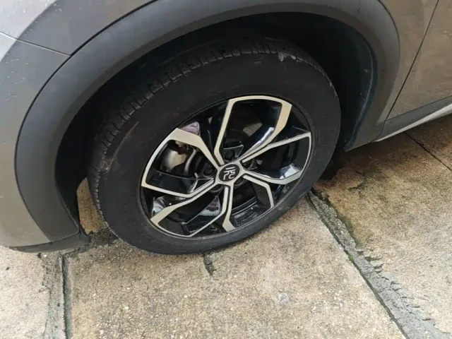 BYD Yuan PLUS — Фото автомобиля 22