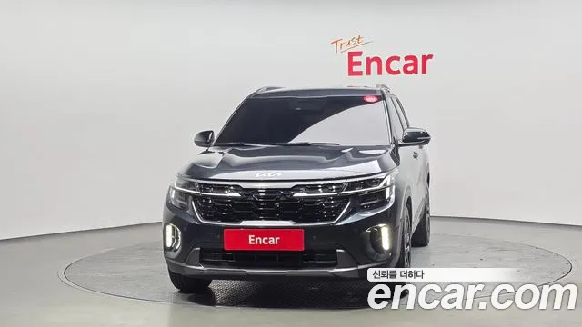 Kia Seltos Бензин 1.6 турбо 2WD — Фото автомобиля 3