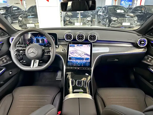 Mercedes-Benz C-Class — Фото автомобиля 13