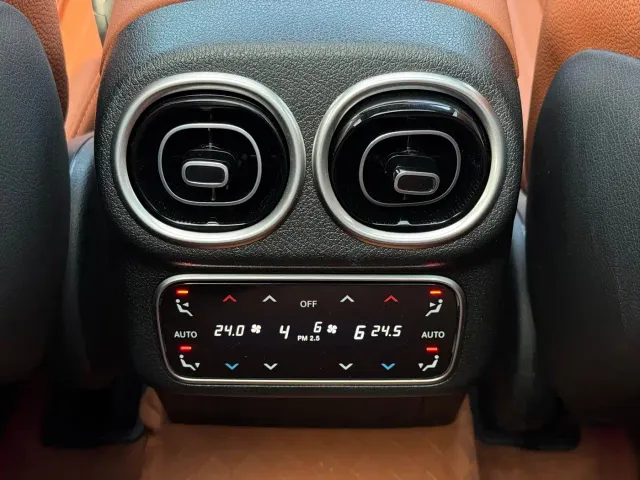 Mercedes-Benz GLC-Class — Фото автомобиля 15