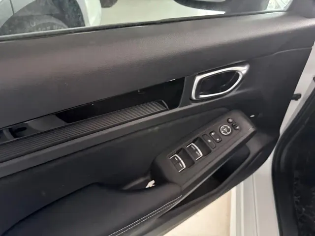 Honda Integra 2022 240TURBO CVT Premium Edition — Фото автомобиля 9