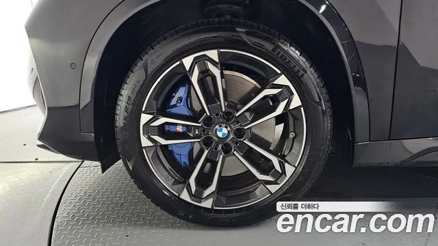 BMW X1 — Фото автомобиля 2