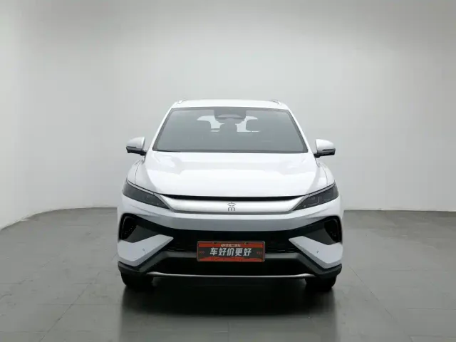 BYD Song Pro — Фото автомобиля 3