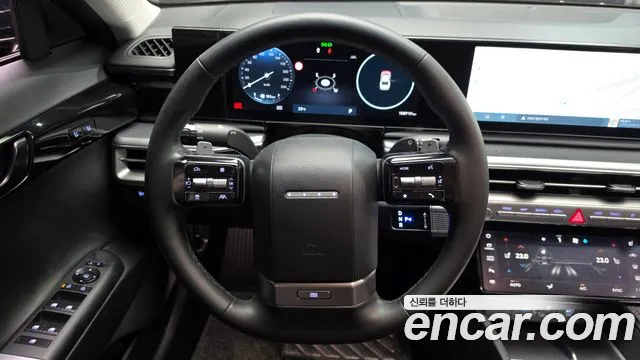 Hyundai Grandeur GN7 — Фото автомобиля 18