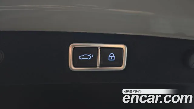 Hyundai Grandeur GN7 — Фото автомобиля 25