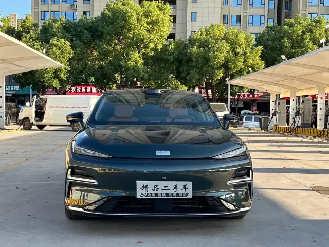 Geely Galaxy Xingyao 8 — Фото автомобиля 2