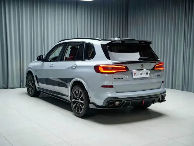 BMW X5 — Фото автомобиля 9
