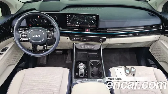 Kia Carnival Generation 4 — Фото автомобиля 9