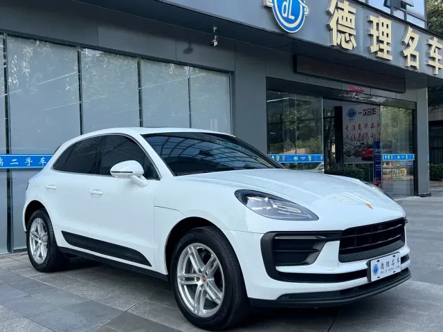 Porsche Macan — Фото автомобиля 4