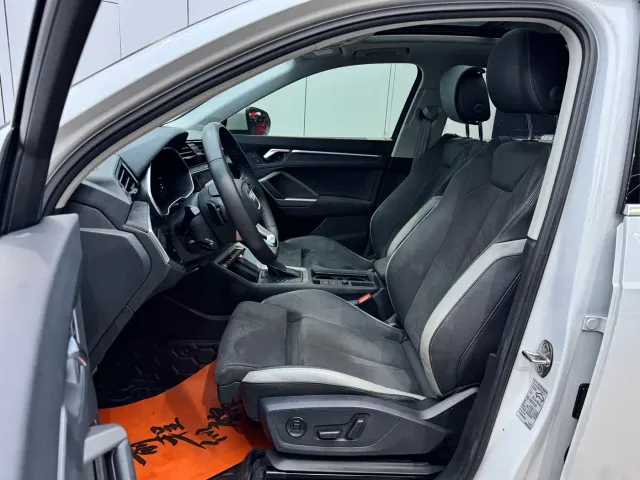 Audi Q3 — Фото автомобиля 9