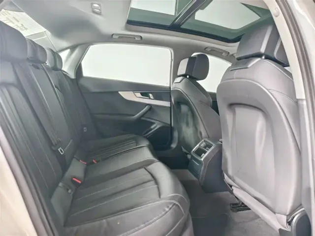 Audi A4L — Фото автомобиля 6