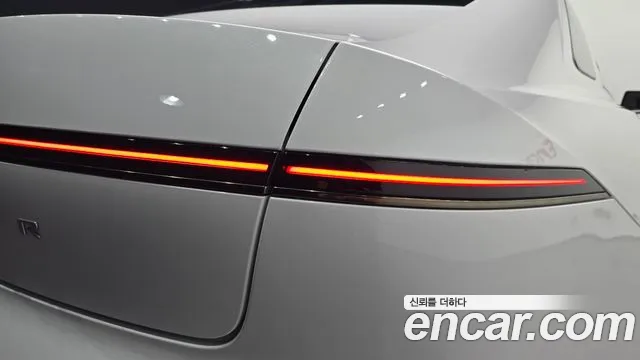Hyundai Grandeur GN7 — Фото автомобиля 8