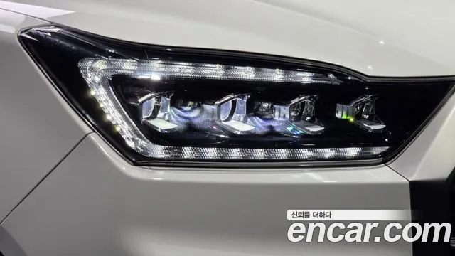 KG_Mobility_Ssangyong Rexton Новый Rexton Sport Дизель 2.2 4WD — Фото автомобиля 19