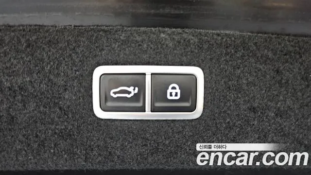 Genesis G90 — Фото автомобиля 20