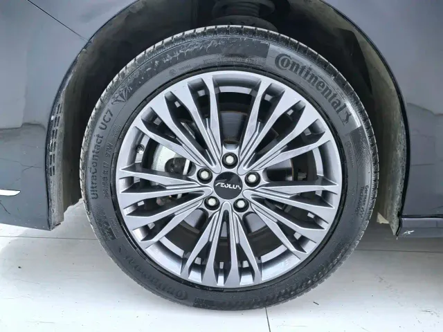 Dongfeng Yixuan MAX — Фото автомобиля 16