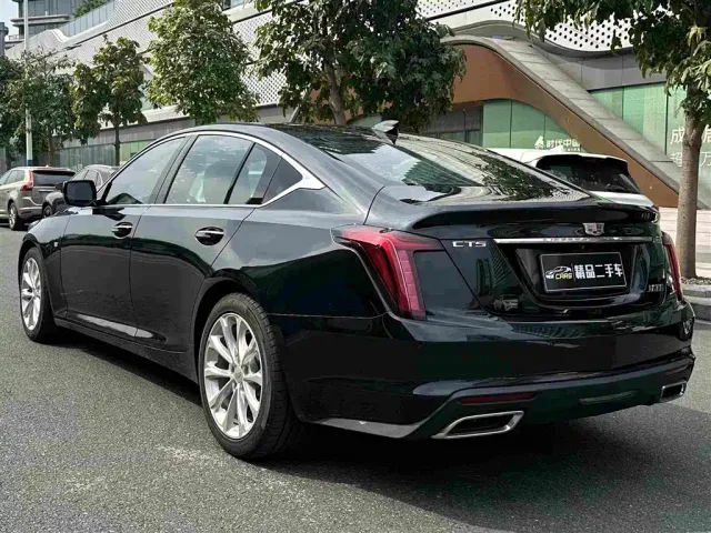 Cadillac CT5 — Фото автомобиля 9