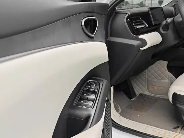 BYD Seal 06 — Фото автомобиля 8