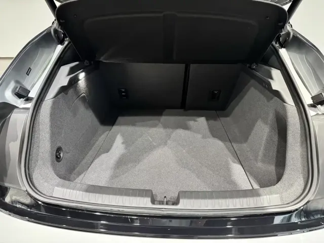 Audi E5 Sportback — Фото автомобиля 21