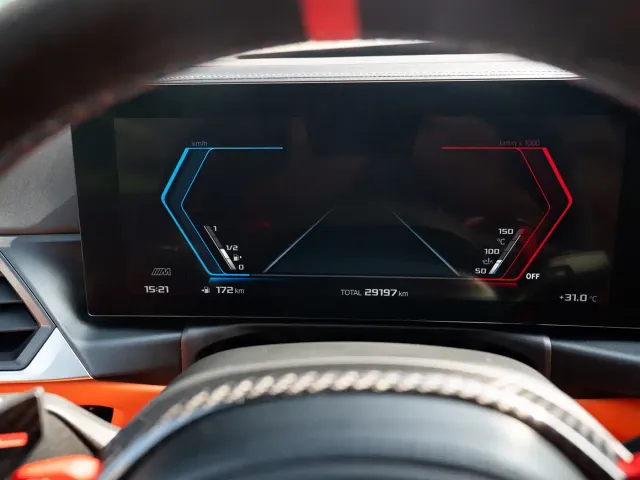 BMW M4 — Фото автомобиля 12