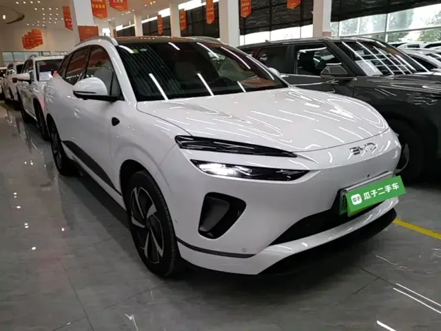 BYD Sealion 06 — Фото автомобиля 3