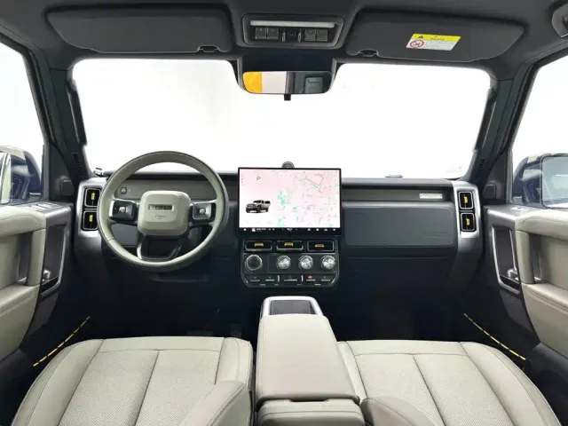 iCAR V23 — Фото автомобиля 15