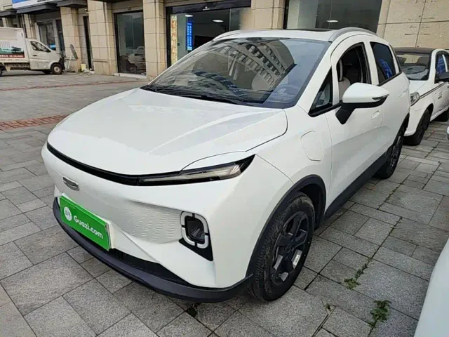 Фотография автомобиля — Geely Geometry E Firefly