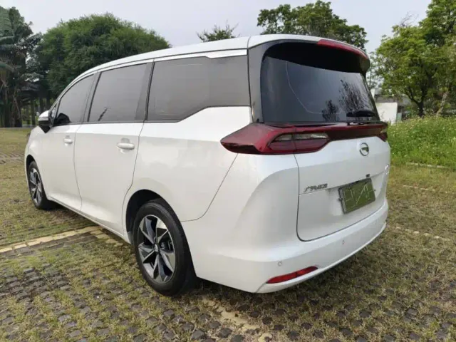 GAC Trumpchi M6 — Фото автомобиля 4