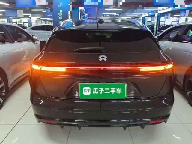 Nio ET5 Touring — Фото автомобиля 5