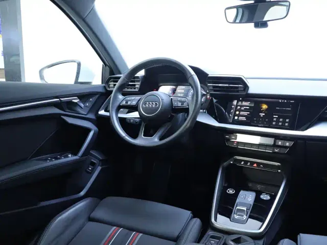 Audi A3 — Фото автомобиля 14