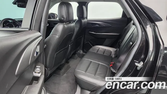 Chevrolet Trailblazer — Фото автомобиля 16