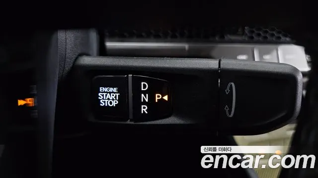 Kia Tasman Tasman 2.5T Бензин 4WD — Фото автомобиля 9