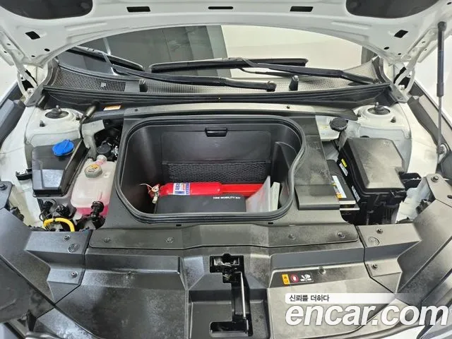 Hyundai Ioniq 6 — Фото автомобиля 17