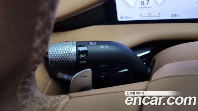 Genesis G80 Бензин 2.5 турбо AWD — Фото автомобиля 15