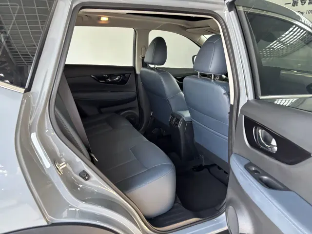 Nissan X-Trail — Фото автомобиля 24
