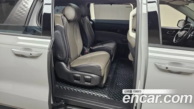Kia Carnival 4th Gen — Фото автомобиля 17