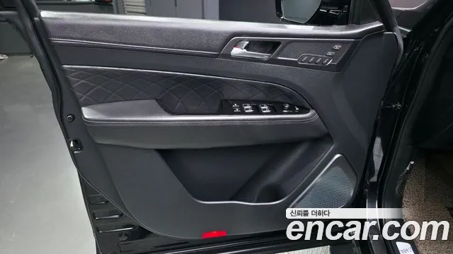 KGM Rexton New — Фото автомобиля 13